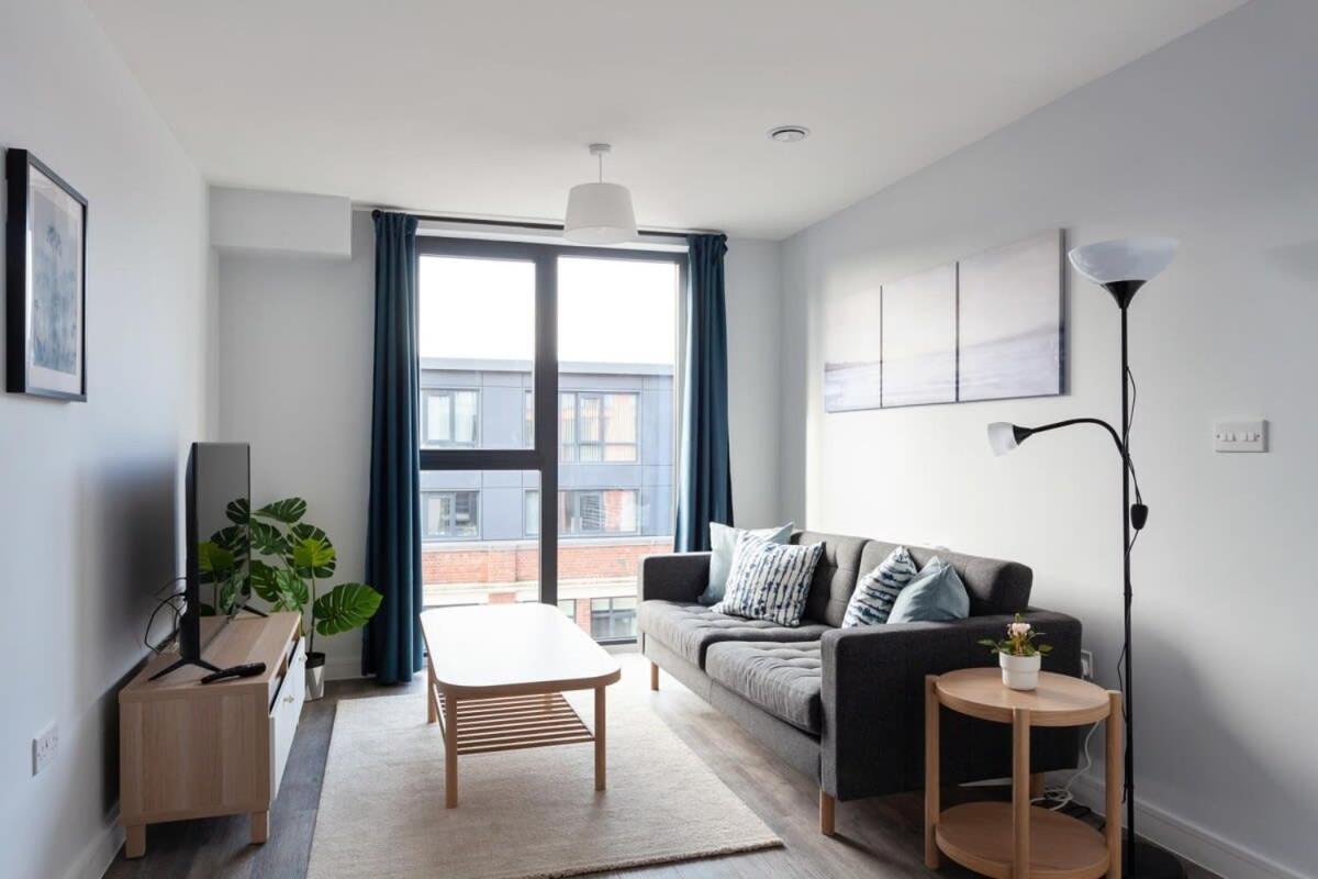 Modern 1 Bedroom Apartment In Central Brimingham Birmingham Luaran gambar